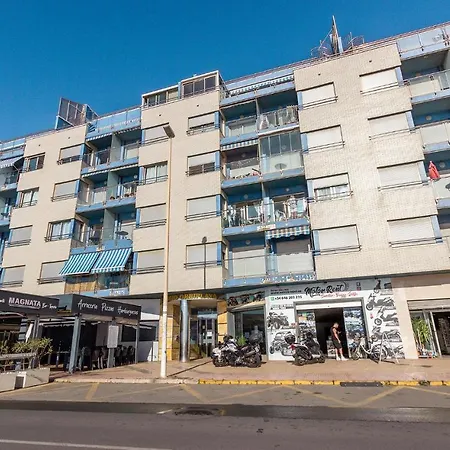 Cozy Apartment In Torrevieja